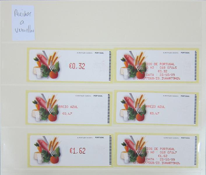 0265 (342).jpg -     Lote:    265      Colecção Especializada - Etiquetas      Lotes Especiais       Descrição:      1981/2010 &mdash; Etiquetas.   Coleção composta por 12 álbuns com etiquetas desde percursoras e Framas até 2010, com provas, erros, FDC's, etiquetas novas e usadas, sobrescritos circulados, variedades de impressão e papéis. Importante estudo. Lote a ver.        Lote ETQ       Valor Base:     &euro; 3000,00     Valor Venda:     &euro;      